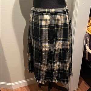 Plaid A-Line Skirt - Black and Cream